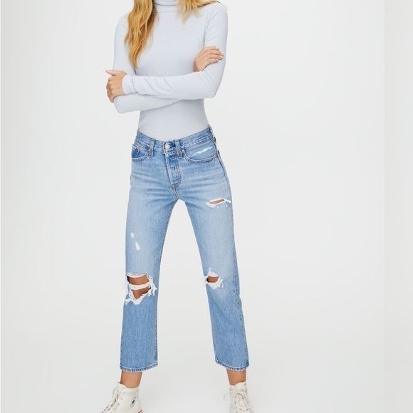 Levi’s Wedgie Straight Distressed Jeans in Blue Size 25 - Picture 1 of 13